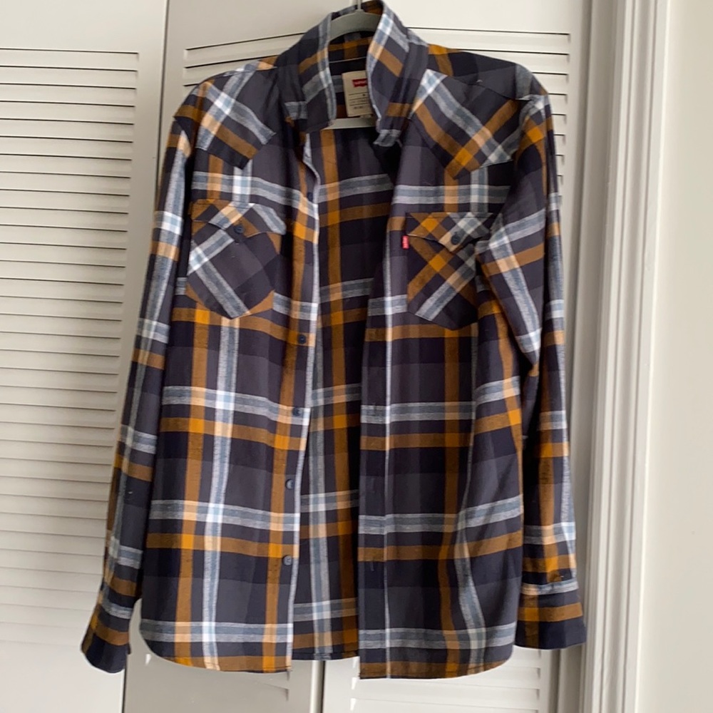 Levi’s Flannel Shirt